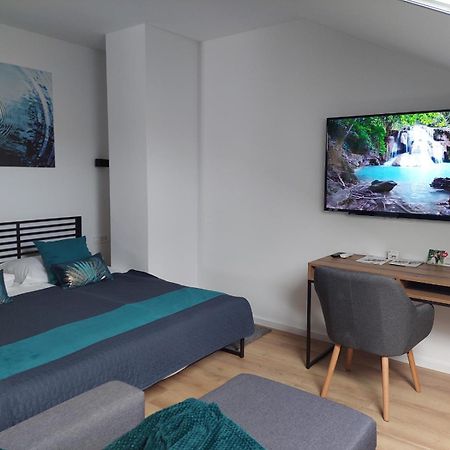 Comfort Suites 大戈里察 外观 照片