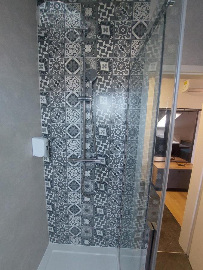 Comfort Suites 大戈里察 外观 照片